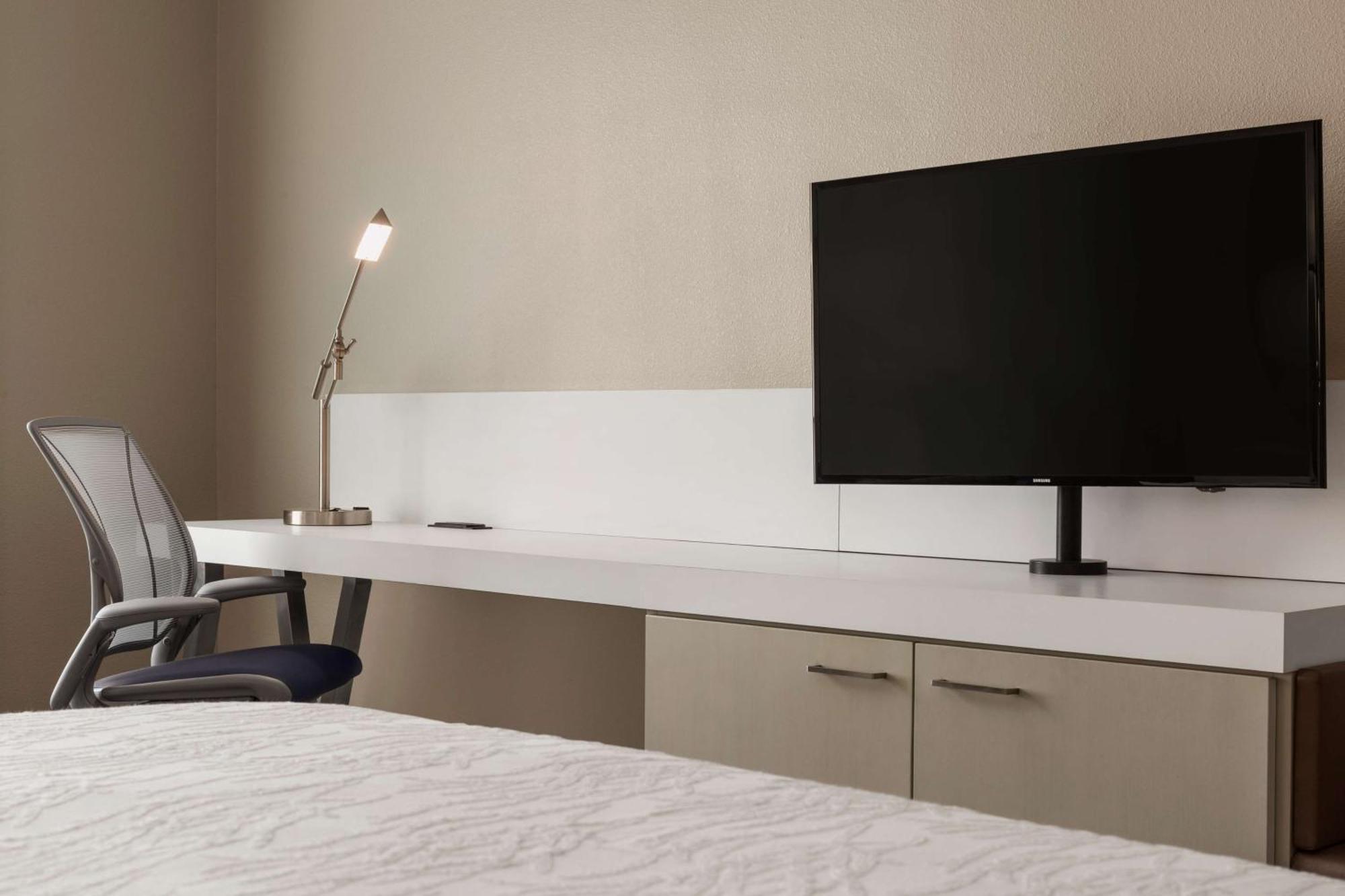 Hilton Garden Inn Houston-Baytown Extérieur photo
