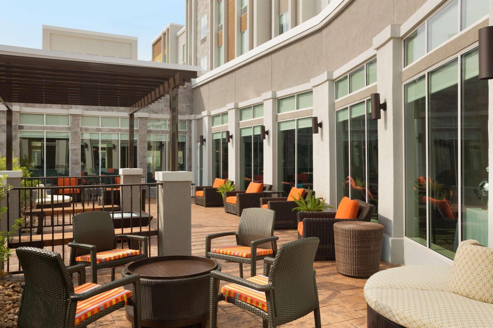 Hilton Garden Inn Houston-Baytown Extérieur photo