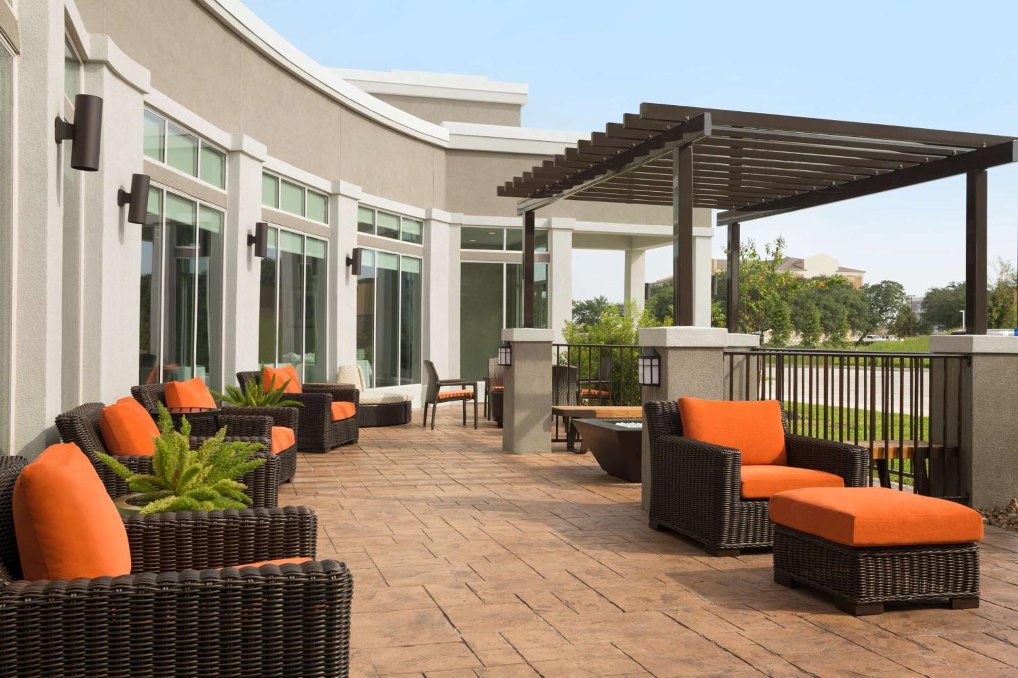 Hilton Garden Inn Houston-Baytown Extérieur photo